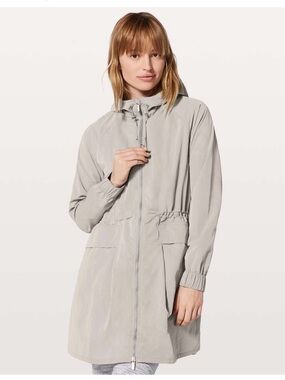 lululemon athletica Light Gray Hooded Utility Anorak